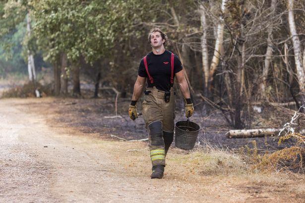 London Faces 'Extreme' Wildfire Risk This Weekend Amid Ongoing 31°C Heatwave