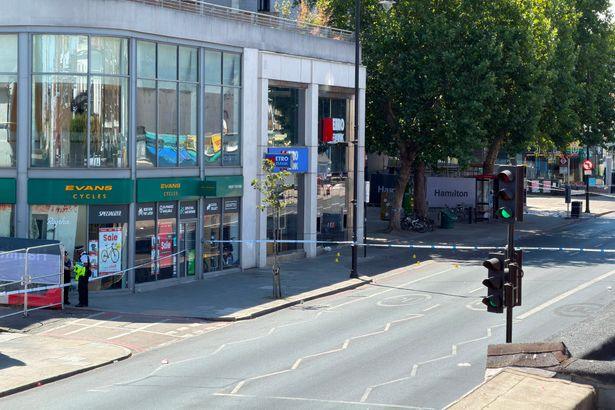 Stunning Images Capture the Scene in Clapham High Street Following Fatal Stabbing of 22 Year Old Man
