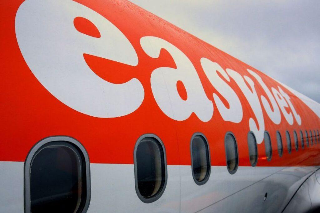 EasyJet Set for £5.7 Billion Apollo Acquisition: What It Means for Travellers