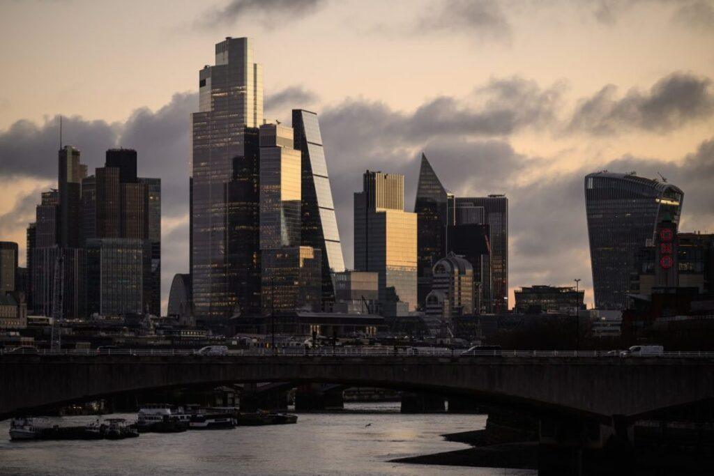 Mishcon de Reya Increases Junior Lawyer Salaries to £110,000 – A Game Changer for the Legal Industry