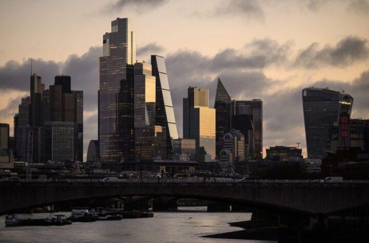 UK Economic Growth at Risk as Iran Conflict Strains Recovery Prospects