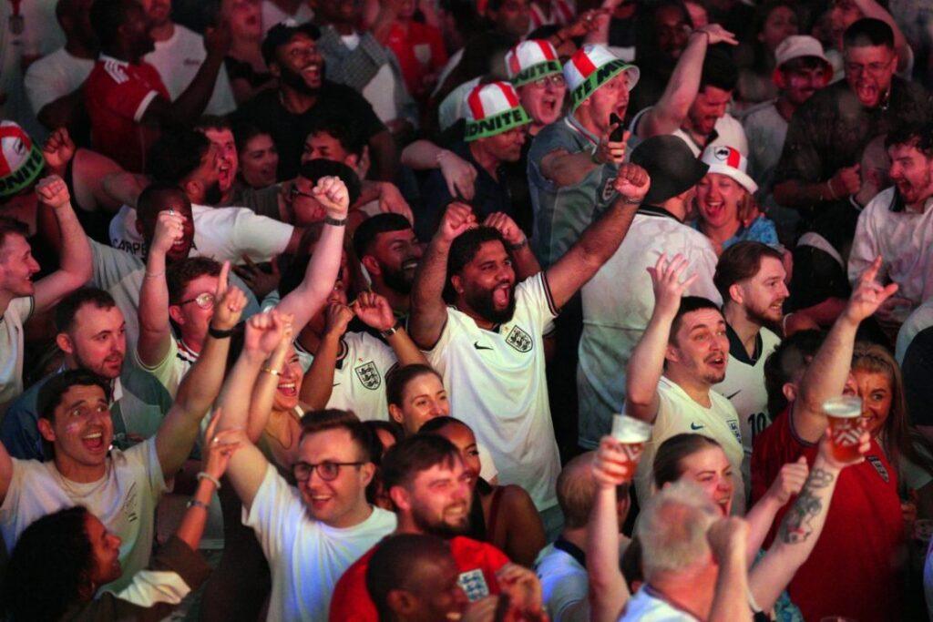 England vs Mexico World Cup Clash: Pubs Anticipate Sales Surge with 1 Million Pints Sold