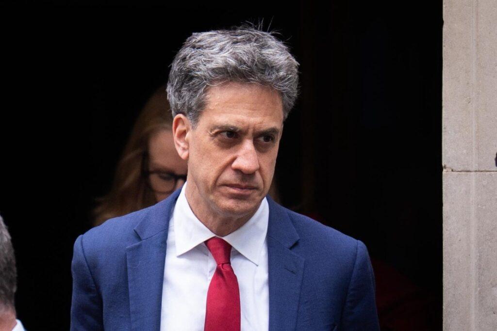 Miliband Declines Meeting with Motor Trade Body to Debate Zero Emissions Mandate