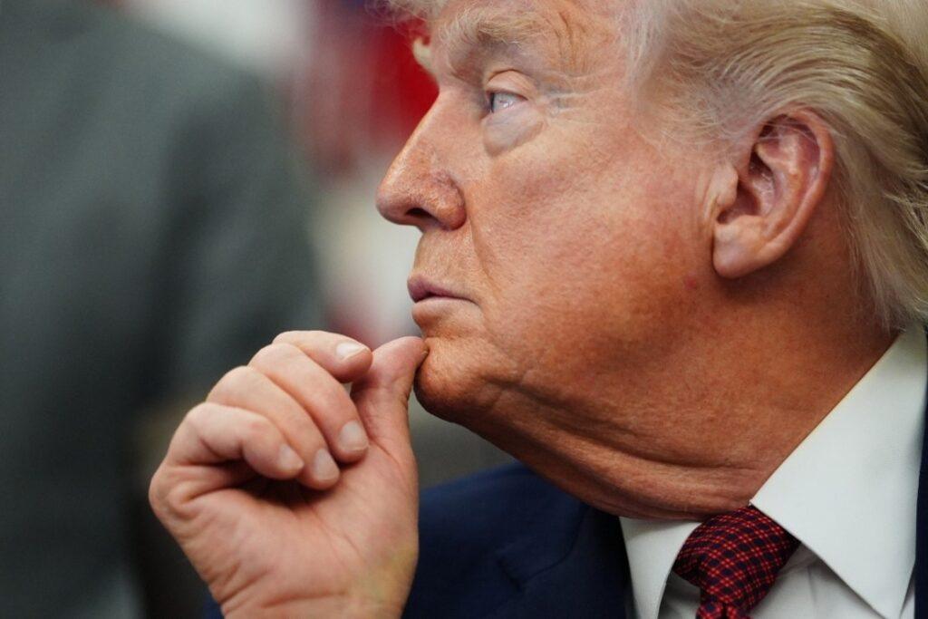 FTSE 100 Updates: Stocks Steady as Trump Vows to 'Complete the Job' in Iran; Oil Prices Rise Above £72