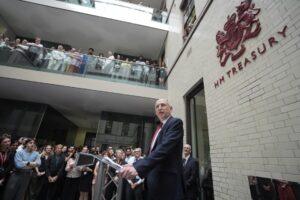Business Confidence Soars as Consumer Spending Power Increases