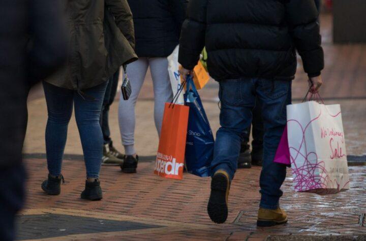 Consumer Confidence Continues to Rise, Offering a Boost to Burnham and Healey