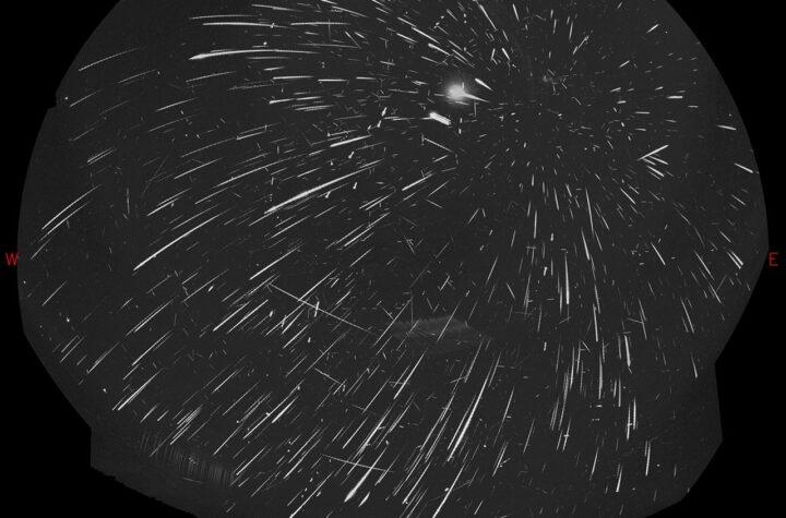 Astronomy Picture of the Day: Stunning Perseids Meteor Shower Captured – 22nd August