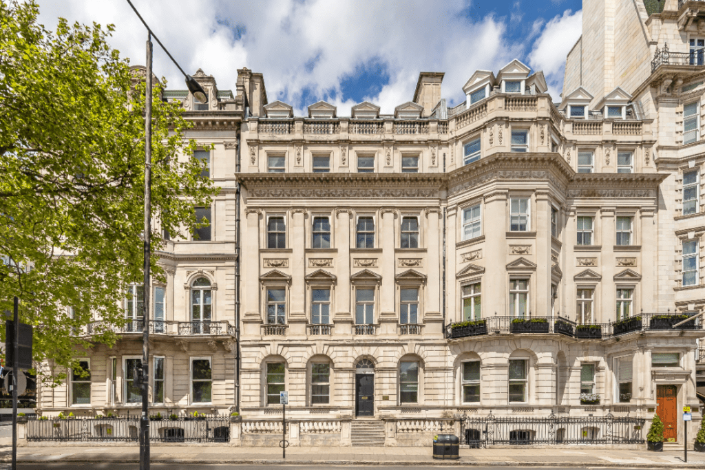 HMRC's Mansion Tax Inspectors Set to Evaluate Luxury Properties for Valuation