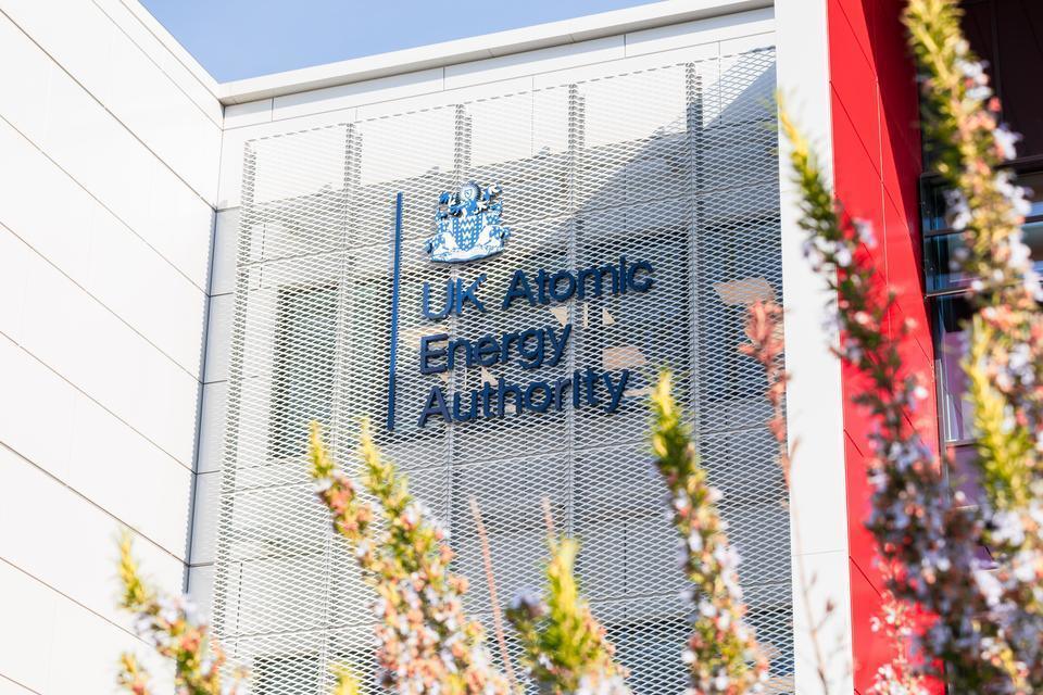 UKAEA Launches Singular Machines: Pioneering Spin Off in Advanced Technology