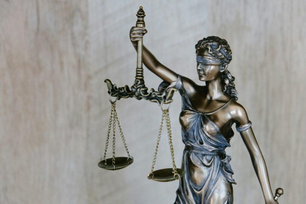 Regulator Targets Lawyers for Shifting Blame to Junior Staff Over AI Mistakes