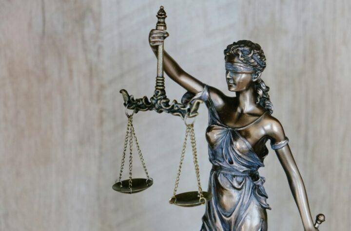 Regulator Targets Lawyers for Shifting Blame to Junior Staff Over AI Mistakes