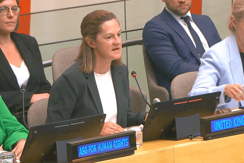 UK Voices Alarm Over Reports of Systematic Abuse of POWs and Civilians by Russian Authorities at UN Meeting on Ukraine