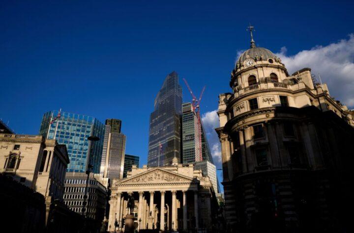 Business Confidence Soars to Two Year Peak as Budget Approaches