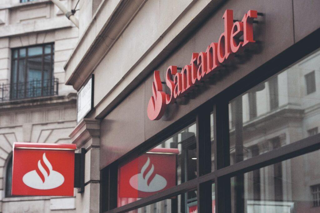 Santander and BMW Face Off in High Court Over Motor Finance Dispute