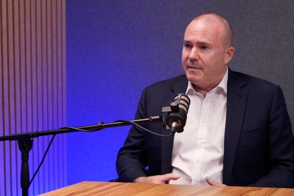Barings CEO Champions Financial Literacy as Key to Inspiring Young Aspirations