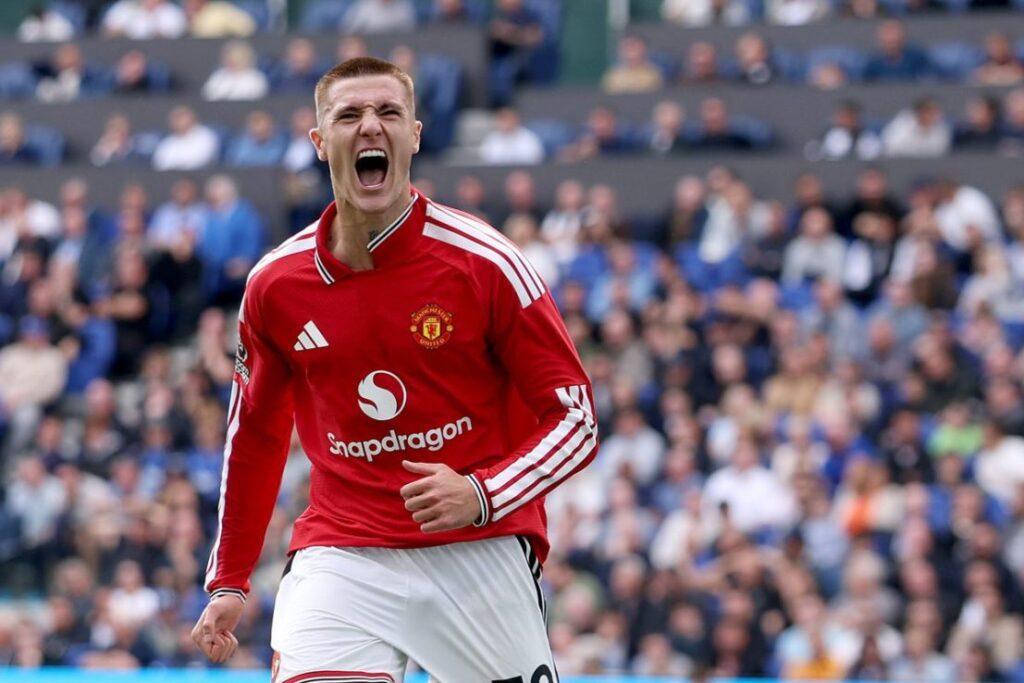 Manchester United Secures Record Breaking Sleeve Sponsorship Deal with Fintech Giant SumUp