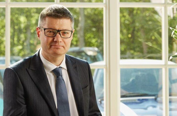 New CEO Wolfson Advises Healey: 'Crisis Recovery Requires Strategy, Not Just Spending'