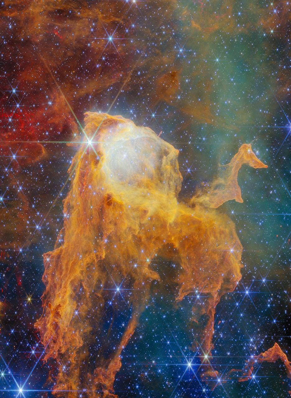 Discover the Hidden Wonders of the Carina Nebula: A Stunning Cosmic Treasure Chest Unveiled on 17th September