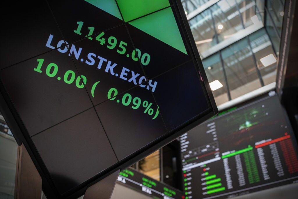 FTSE 100 Update: Stocks Set for Recovery Post Bond Sell Off as Oil Surges Past $102