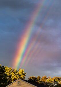 Stunning Supernumerary Rainbows Illuminate New Jersey Skies on 4th October